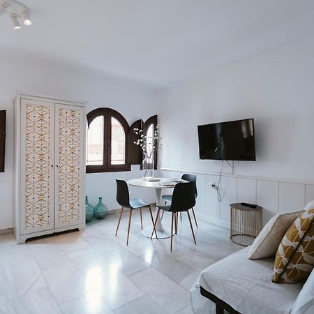 Ferienwohnung Complete Studio With Terrace - 1Bth- La Giralda Sevilla Exterior foto